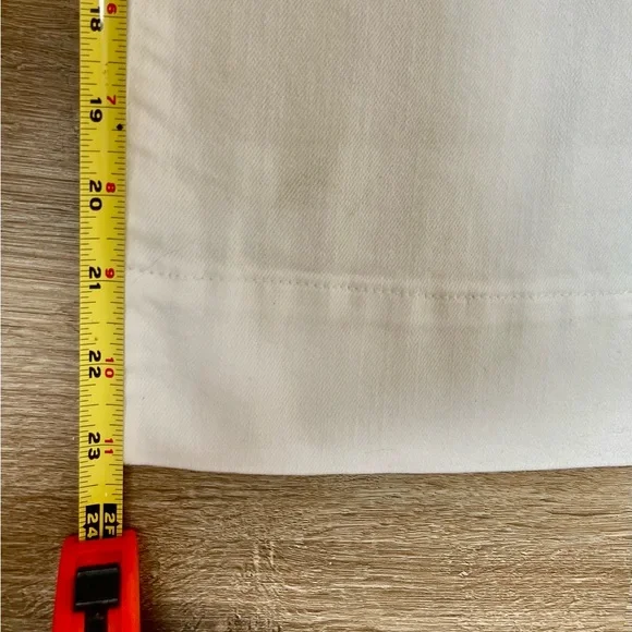 Chico's white trouser crop - Picture 6 of 9